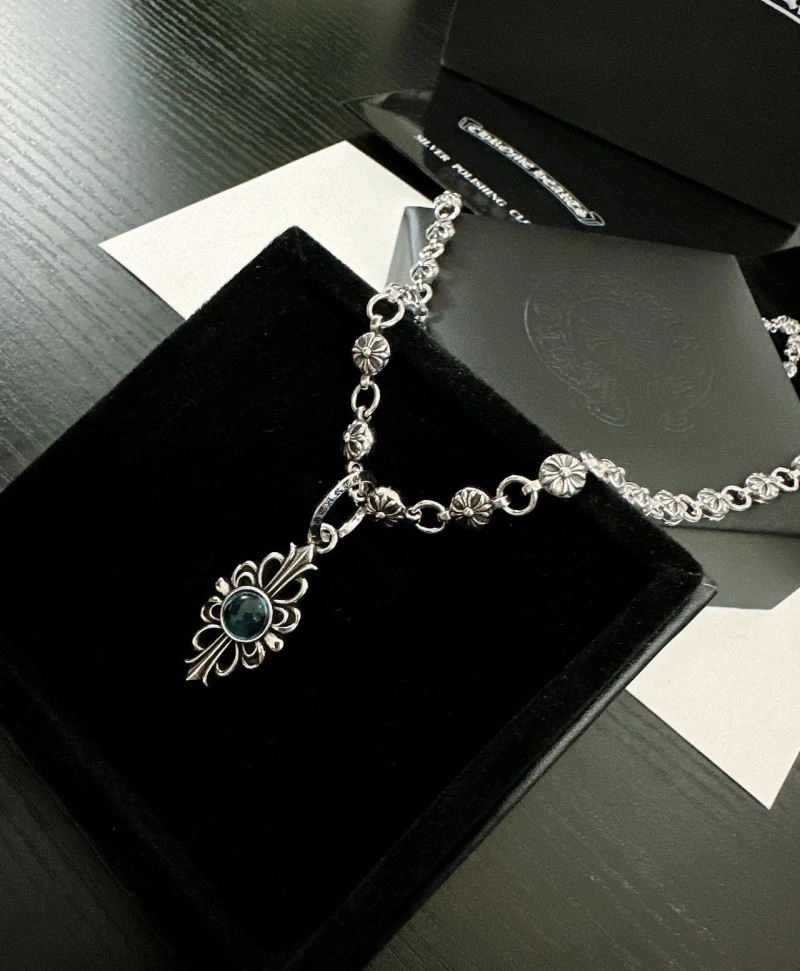 Durable Chrxmx Hxxrts Necklaces 300423