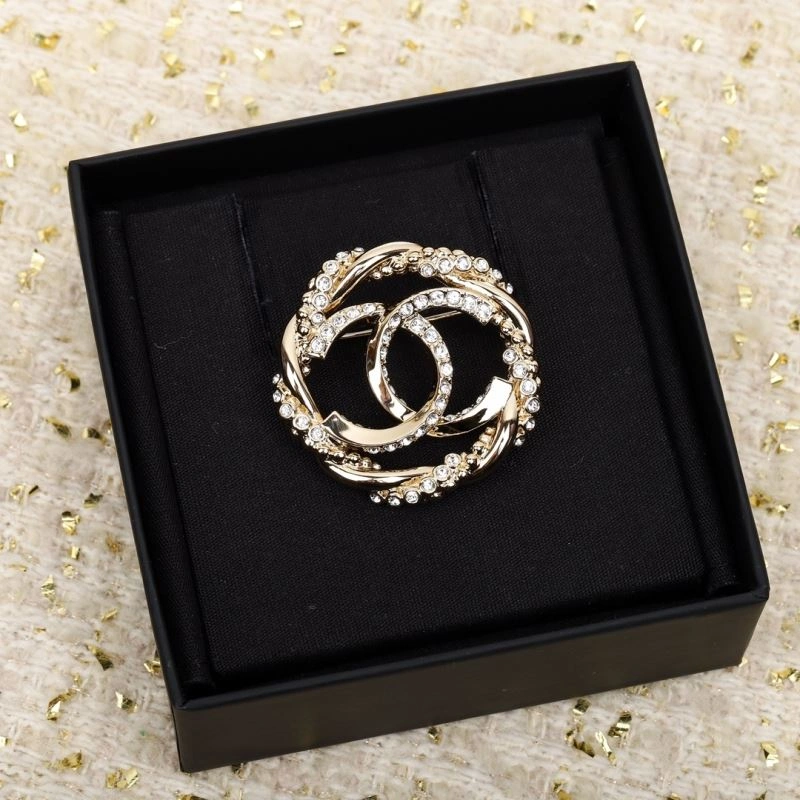 Efficient Chxnxl Brooches 292157