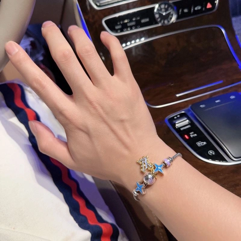 Vibrant LX Bracelets 311695