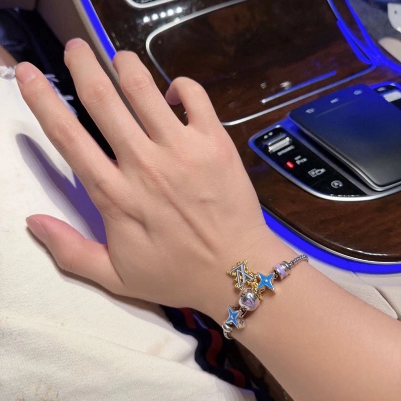 Vibrant LX Bracelets 311695