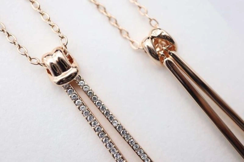 Swxrxvski Necklaces Affordable 315135