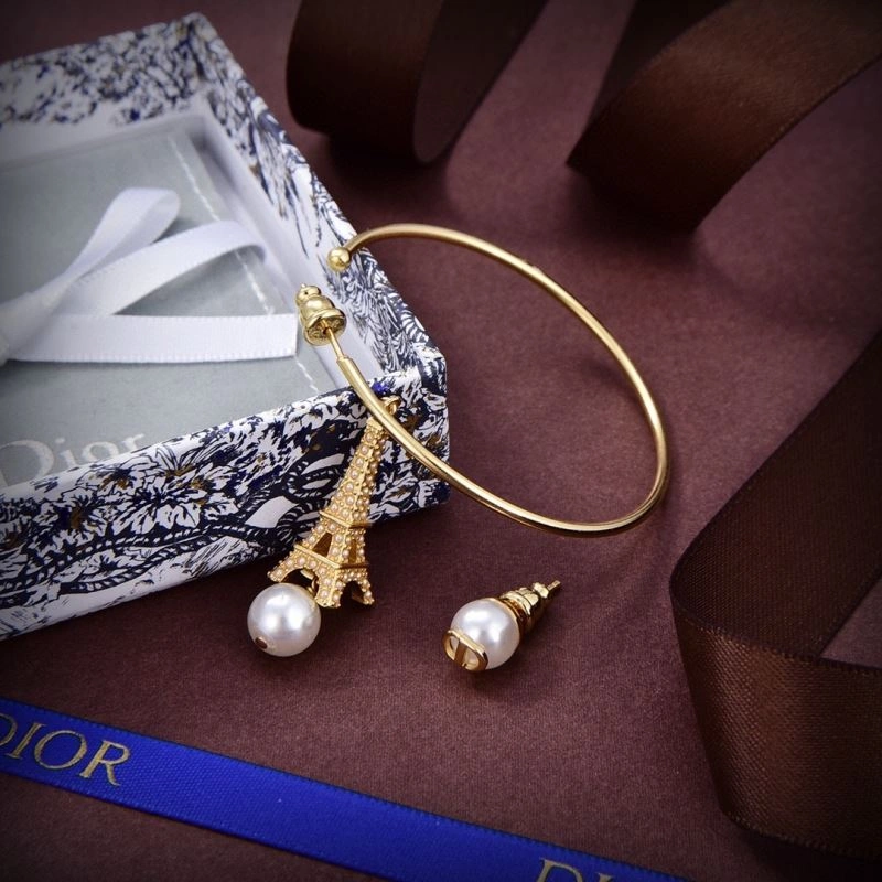 Resilient Christian Dxxr Earrings 295158