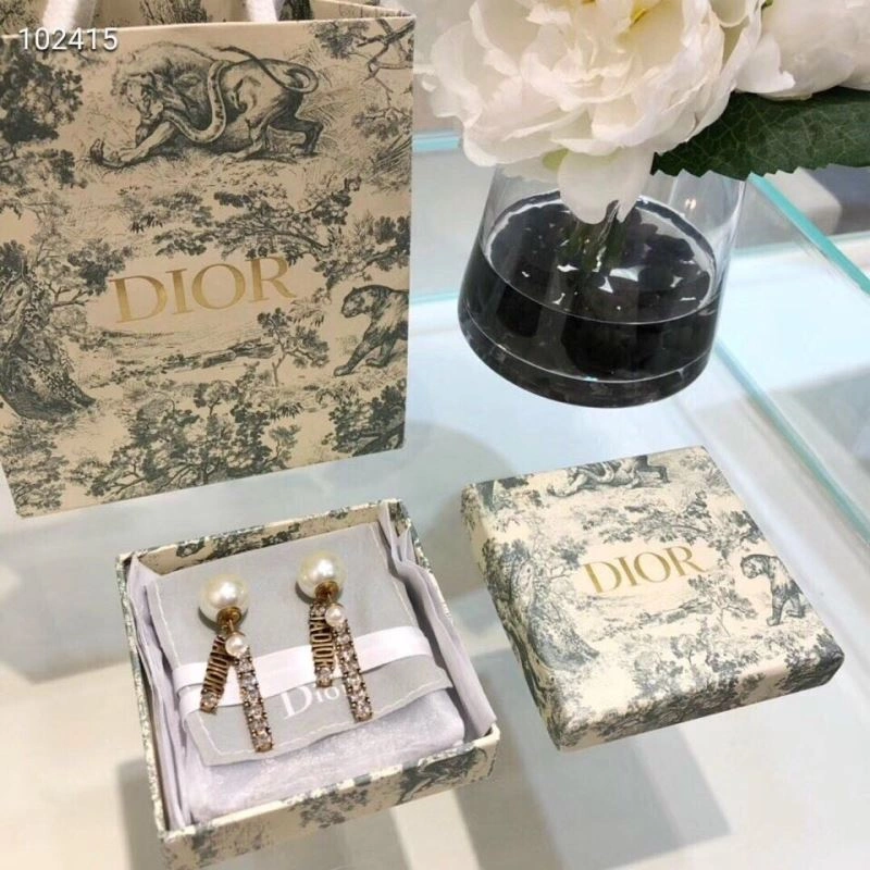 Christian Dxxr Earrings Efficient 295156