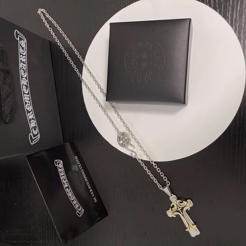 Chrxmx Hxxrts Necklaces Stylish 300399