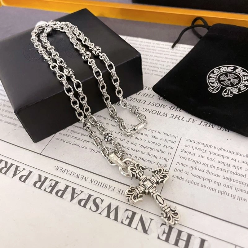 Chrxmx Hxxrts Necklaces Functional 300392