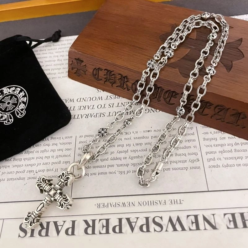 Chrxmx Hxxrts Necklaces Functional 300392