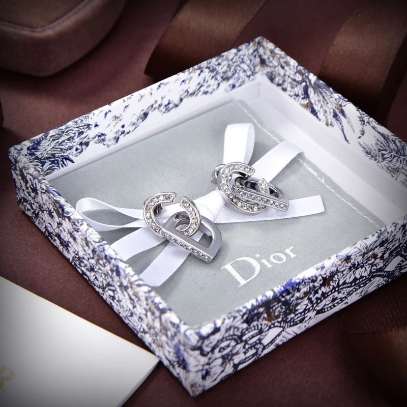 Christian Dxxr Necklaces Efficient 295046
