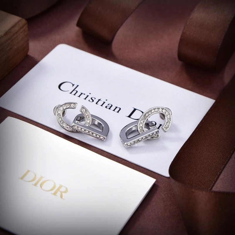 Christian Dxxr Necklaces Efficient 295046