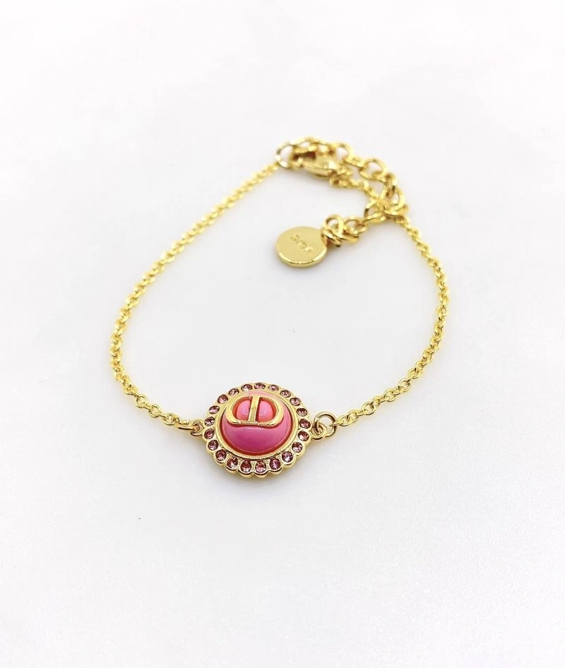 EyeCatching Christian Dxxr Necklaces 295050