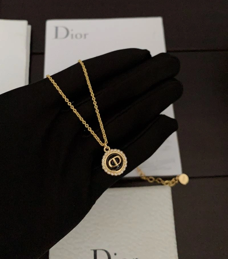Timeless Christian Dxxr Necklaces 295044