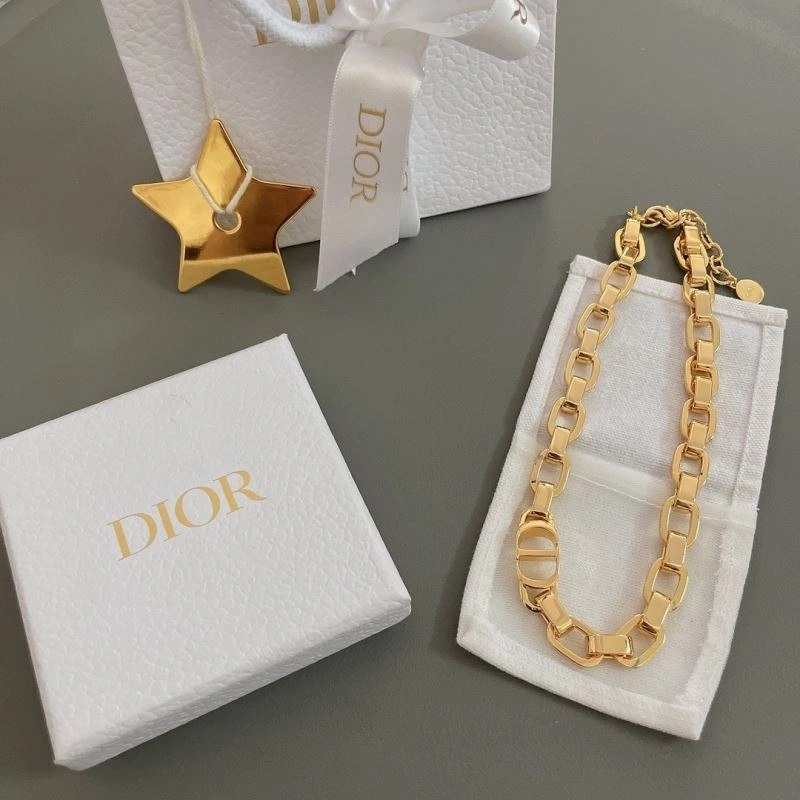 NewStyle Christian Dxxr Necklaces 295063