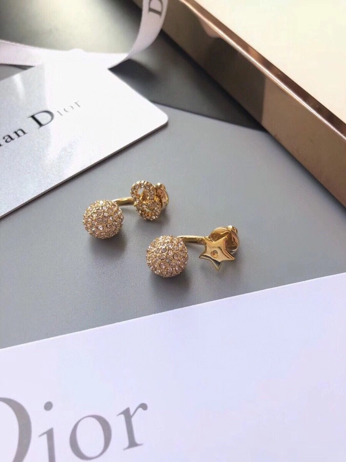 Christian Dxxr Earrings Lightweight 295151