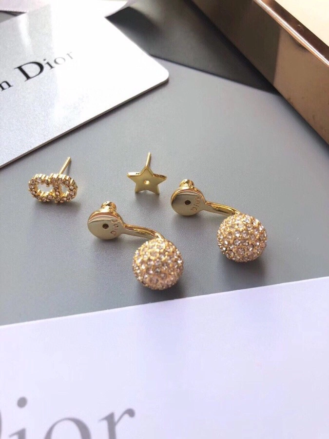 Christian Dxxr Earrings Lightweight 295151