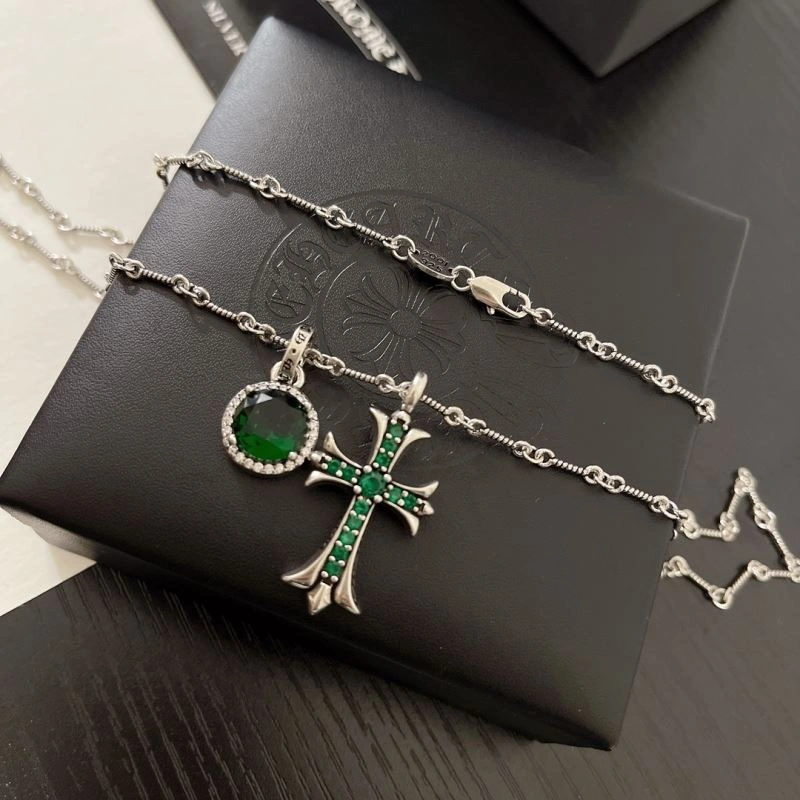 Cozy Chrxmx Hxxrts Necklaces 300387