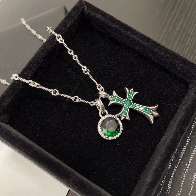 Cozy Chrxmx Hxxrts Necklaces 300387