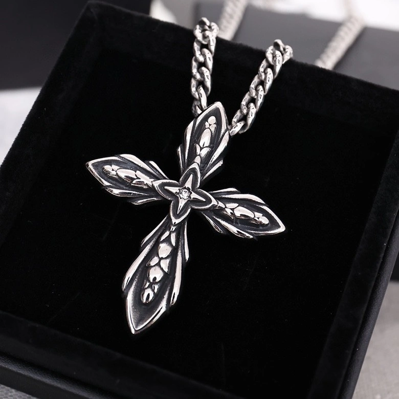 Soft Chrxmx Hxxrts Necklaces 300384