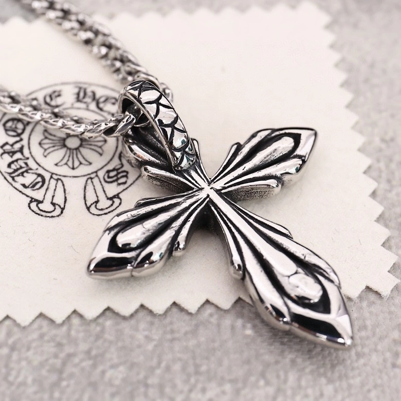 Soft Chrxmx Hxxrts Necklaces 300384