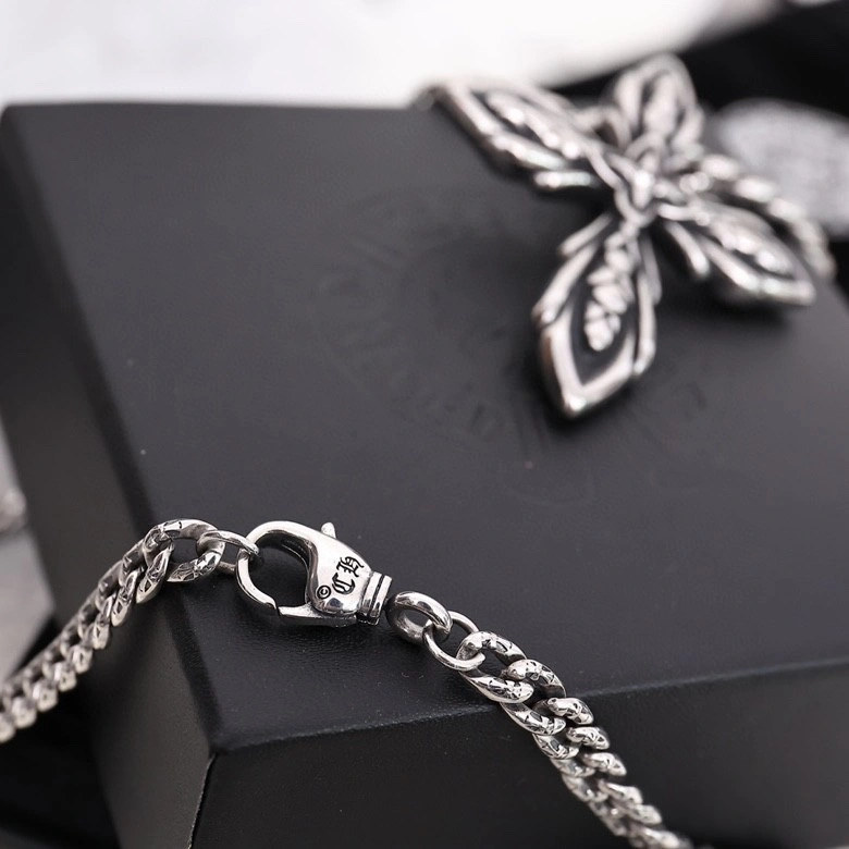 Soft Chrxmx Hxxrts Necklaces 300384