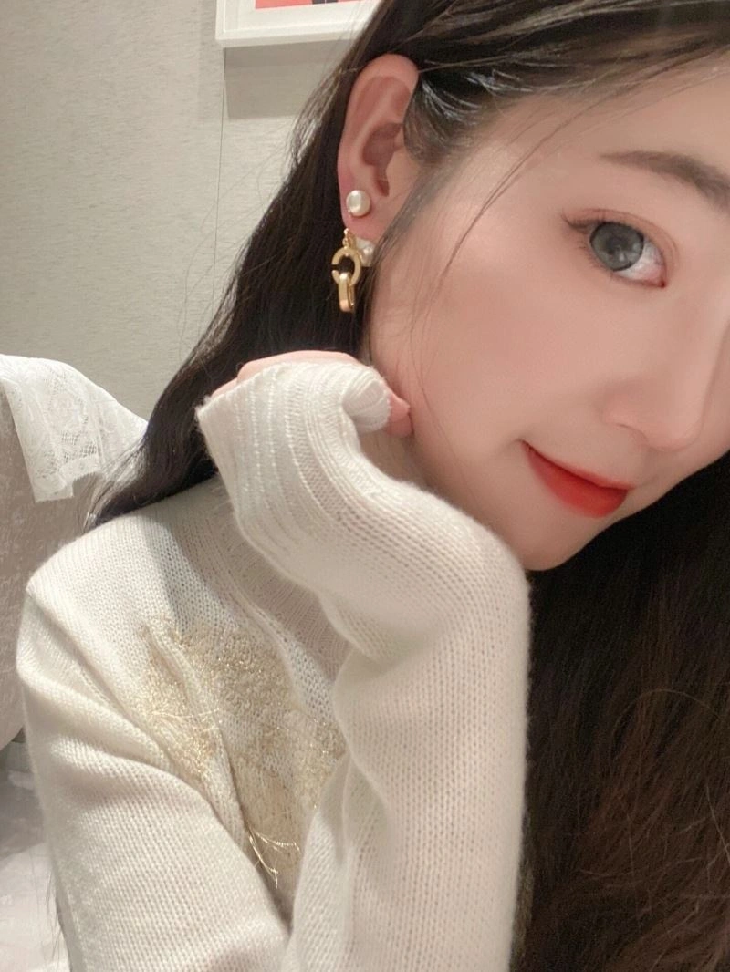 Elegant Christian Dxxr Earrings 295152