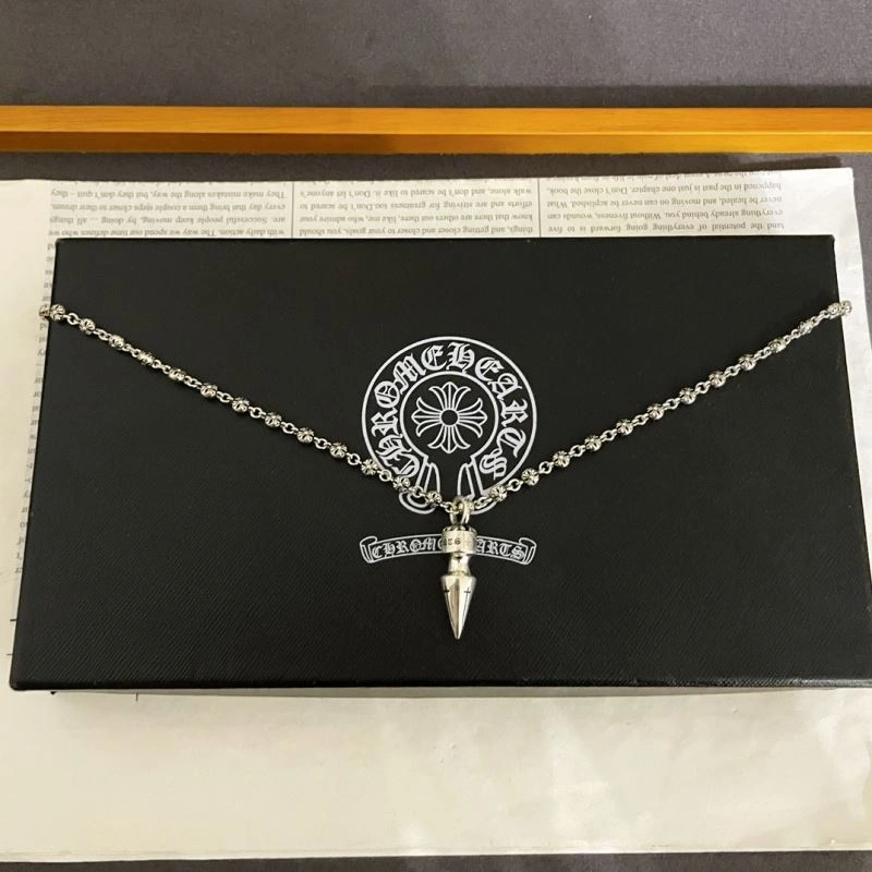Vibrant Chrxmx Hxxrts Necklaces 300383