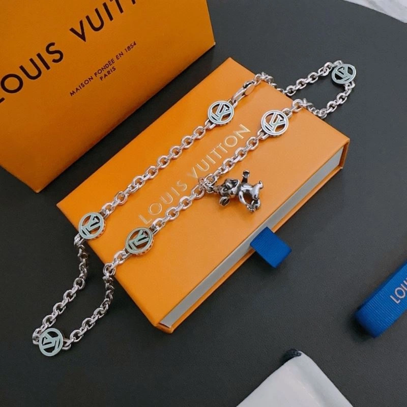 WellDesigned LX Necklaces 311280