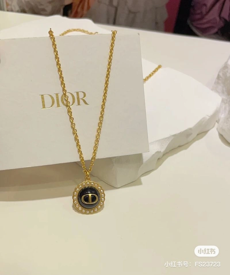 Christian Dxxr Necklaces HighQuality 295047