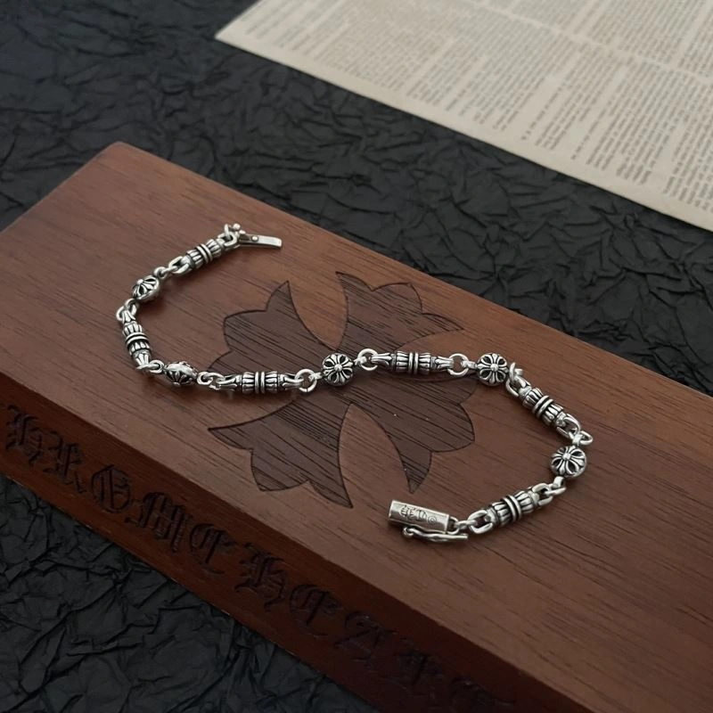 WellDesigned Chrxmx Hxxrts Bracelets 301280