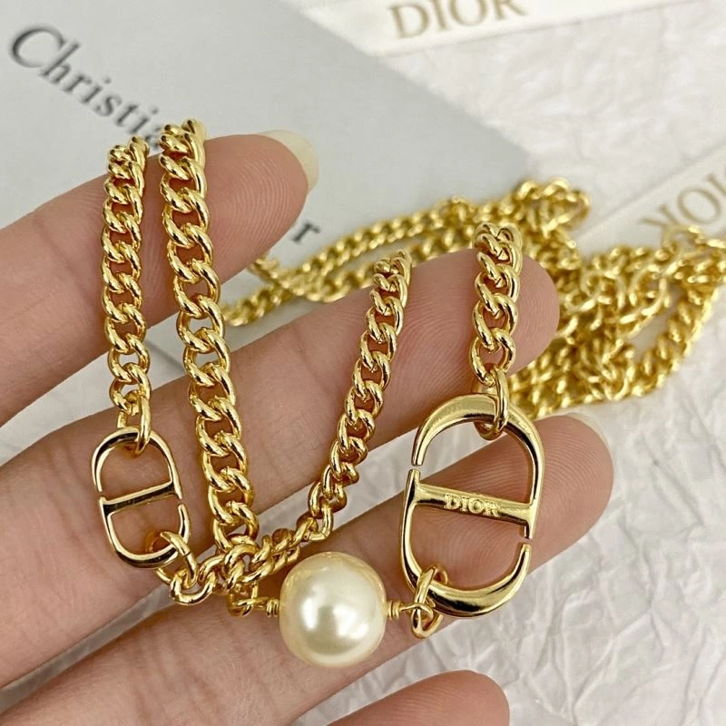 Cozy Christian Dxxr Necklaces 295040