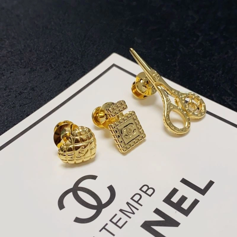 Bright Chxnxl Brooches 292119