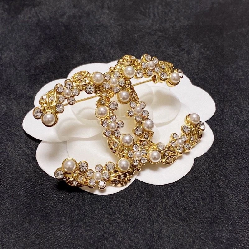 Flexible Chxnxl Brooches 292114