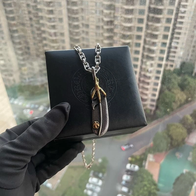 Chrxmx Hxxrts Necklaces Flexible 300364