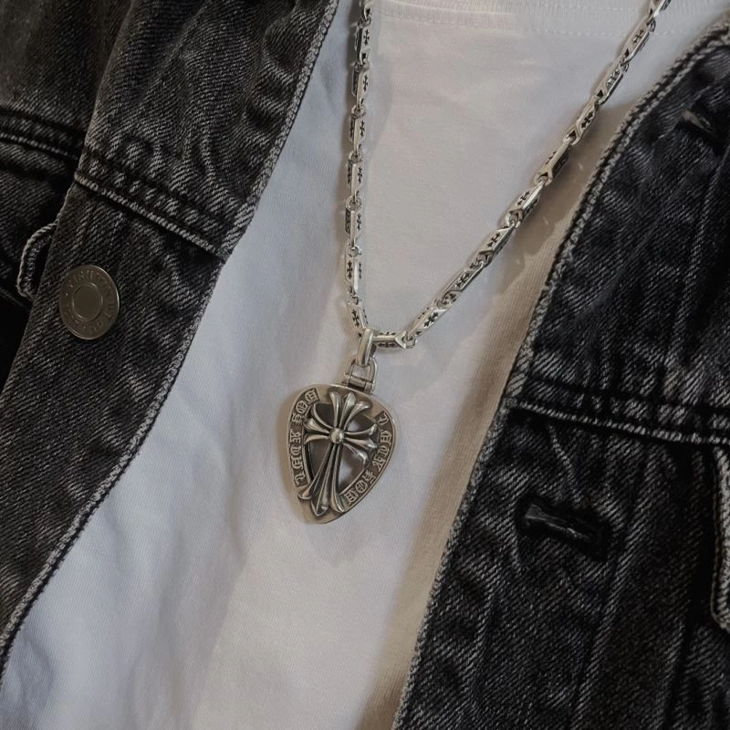 Chrxmx Hxxrts Necklaces Compact 300353
