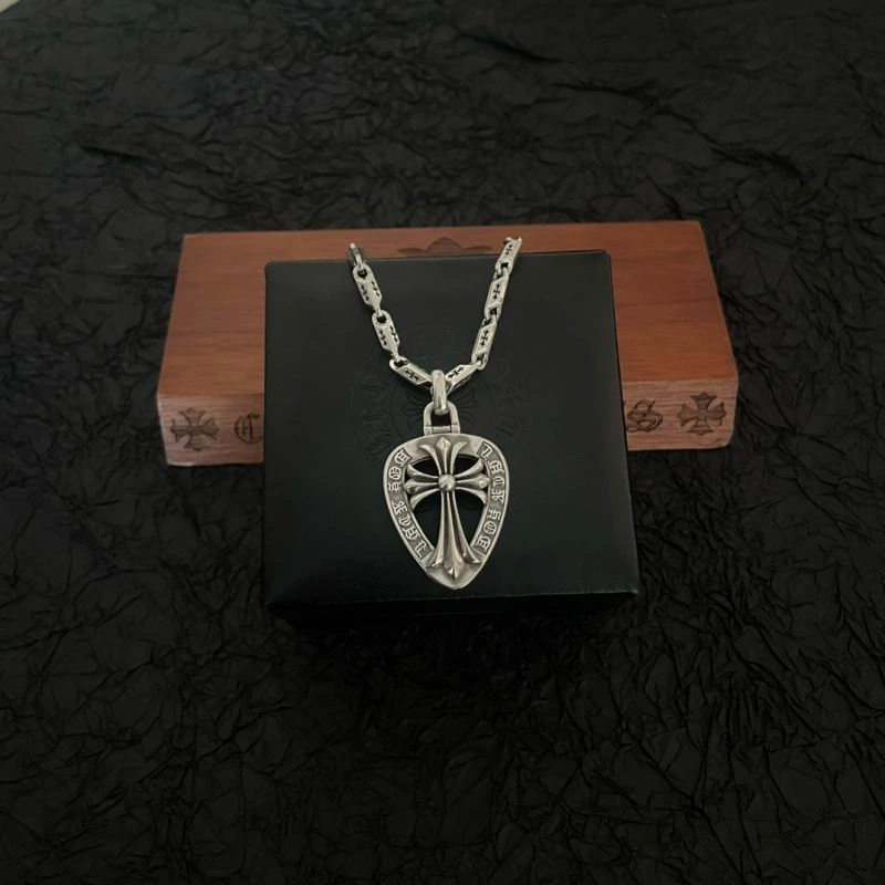 Chrxmx Hxxrts Necklaces Compact 300353