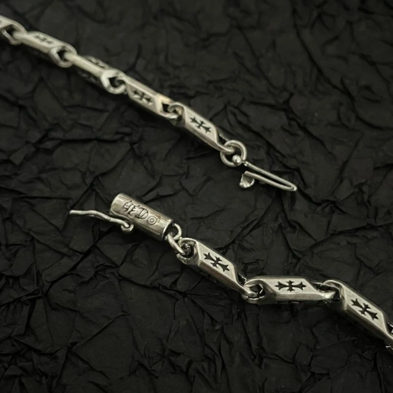 Chrxmx Hxxrts Necklaces Compact 300353
