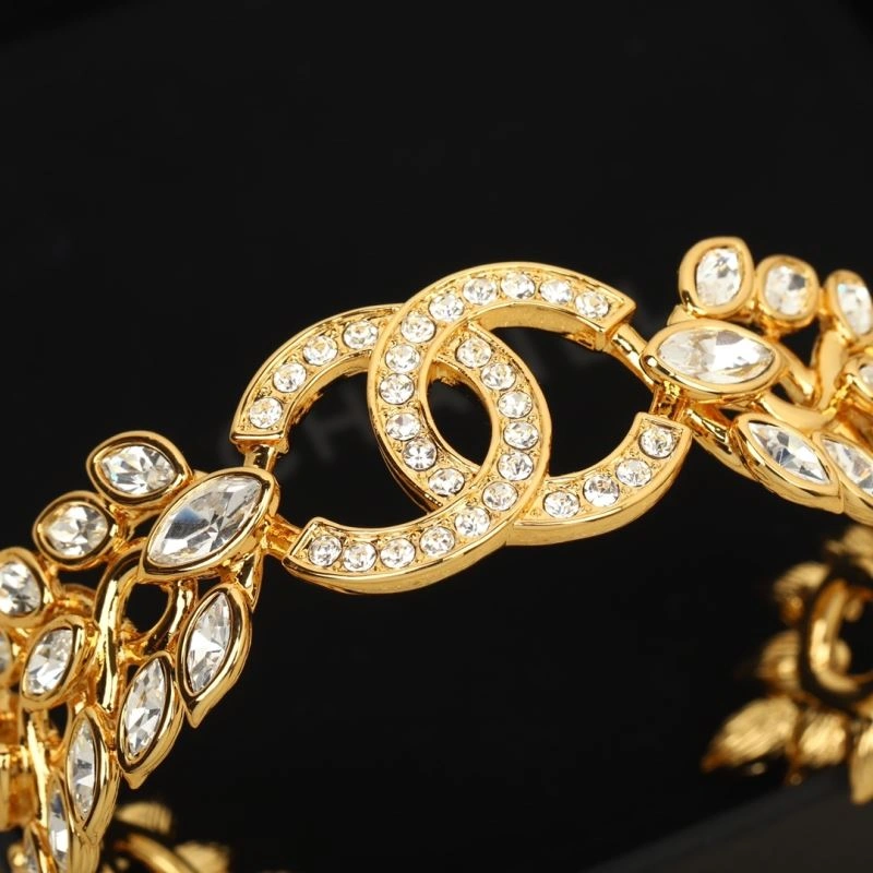 Versatile Chxnxl Bracelets 293047