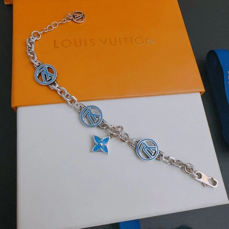 Comfortable LX Bracelets 311707
