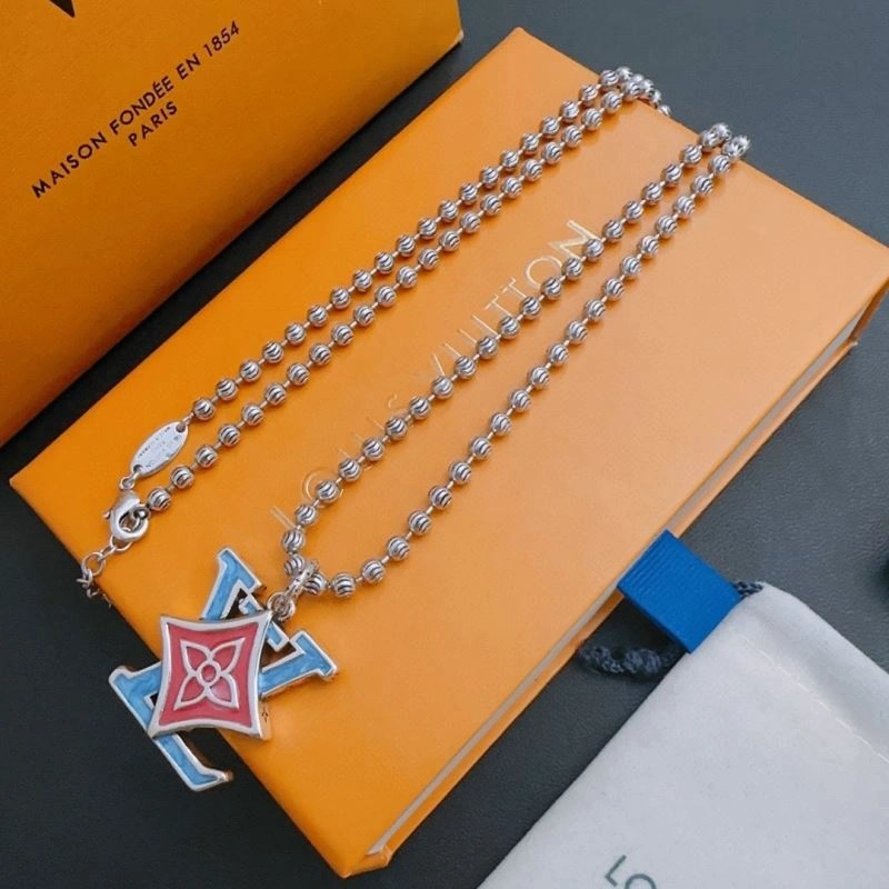 Classic LX Necklaces 311287