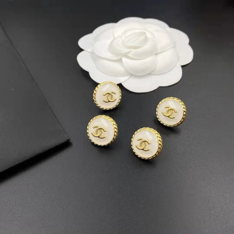 HighQuality Chxnxl Earrings 290797