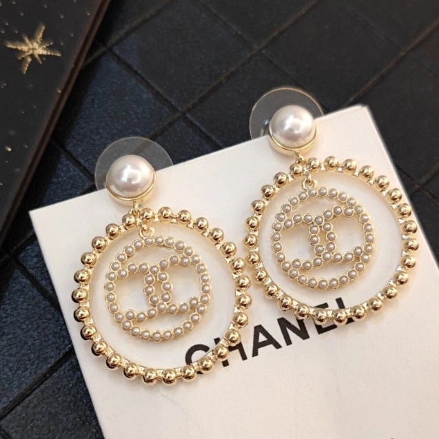 Vibrant Chxnxl Earrings 290795