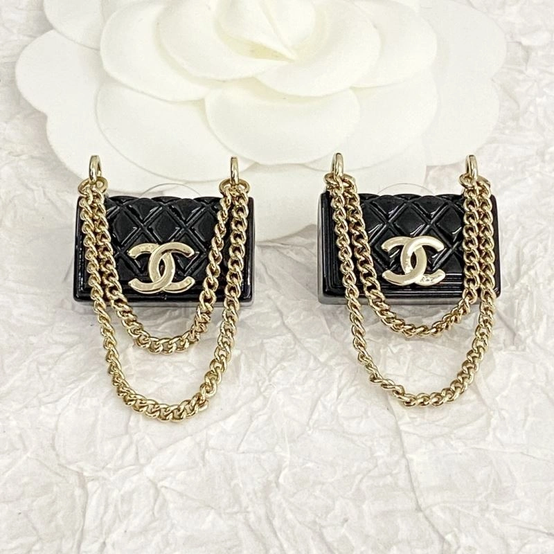 Sleek Chxnxl Earrings 290790