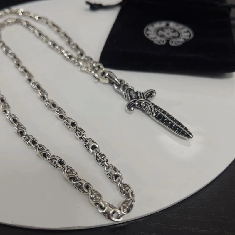 Chrxmx Hxxrts Necklaces DailyWear 300345