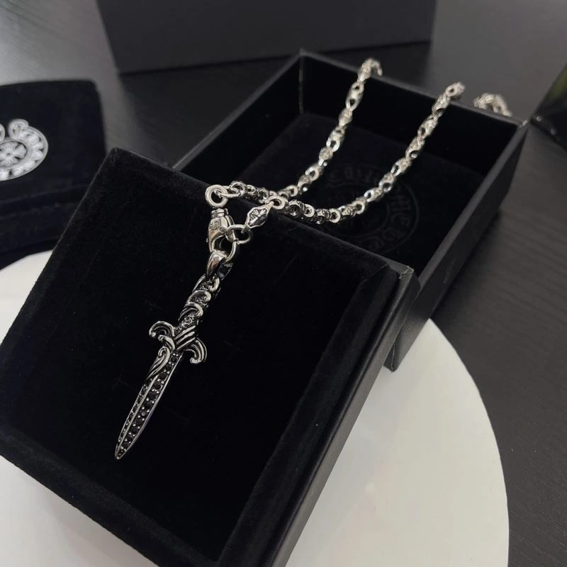 Chrxmx Hxxrts Necklaces DailyWear 300345
