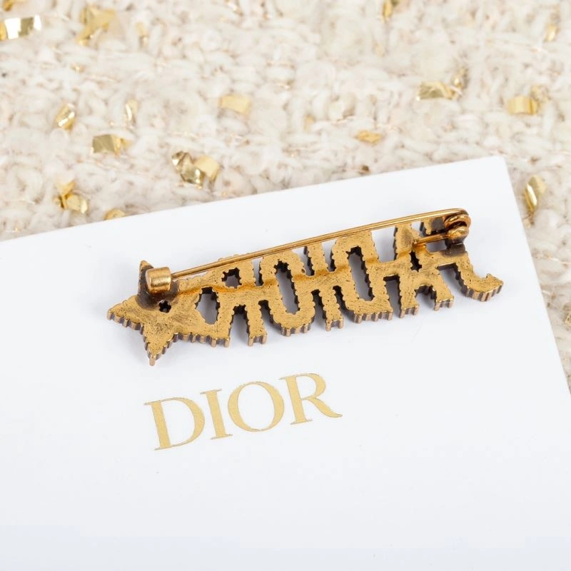Modern Christian Dxxr Brooches 295440