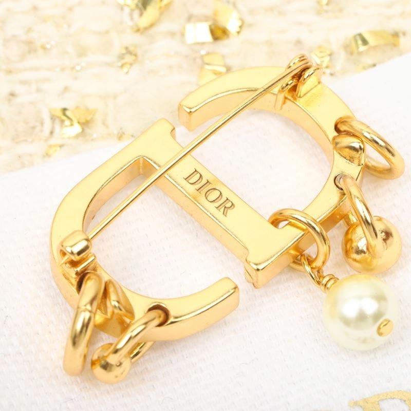 EasyMatch Christian Dxxr Brooches 295441