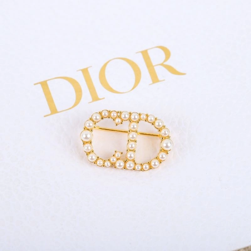 Christian Dxxr Brooches DailyWear 295444