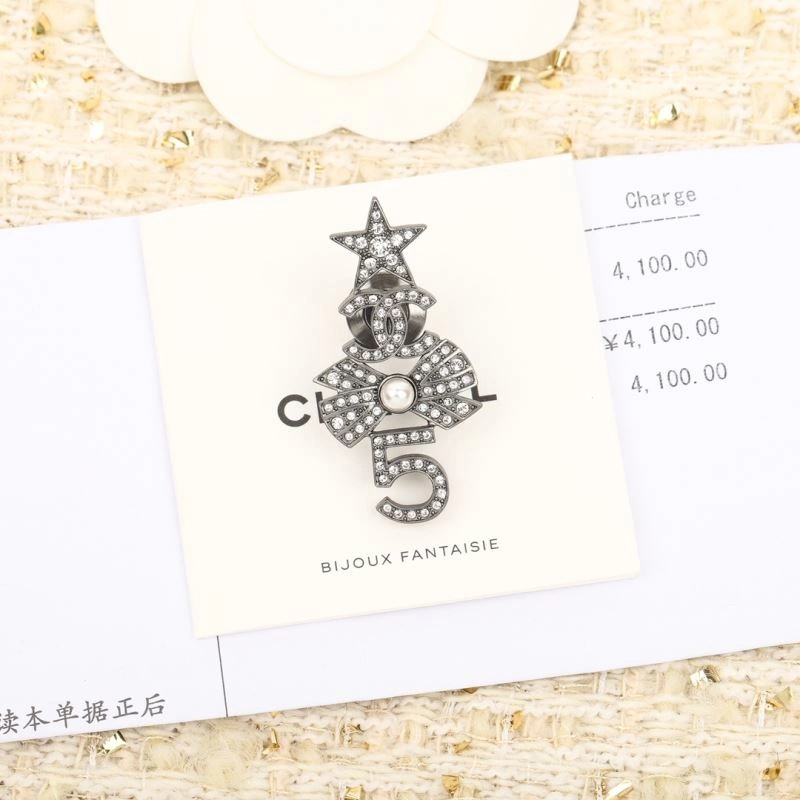 Chxnxl Brooches Timeless 292085
