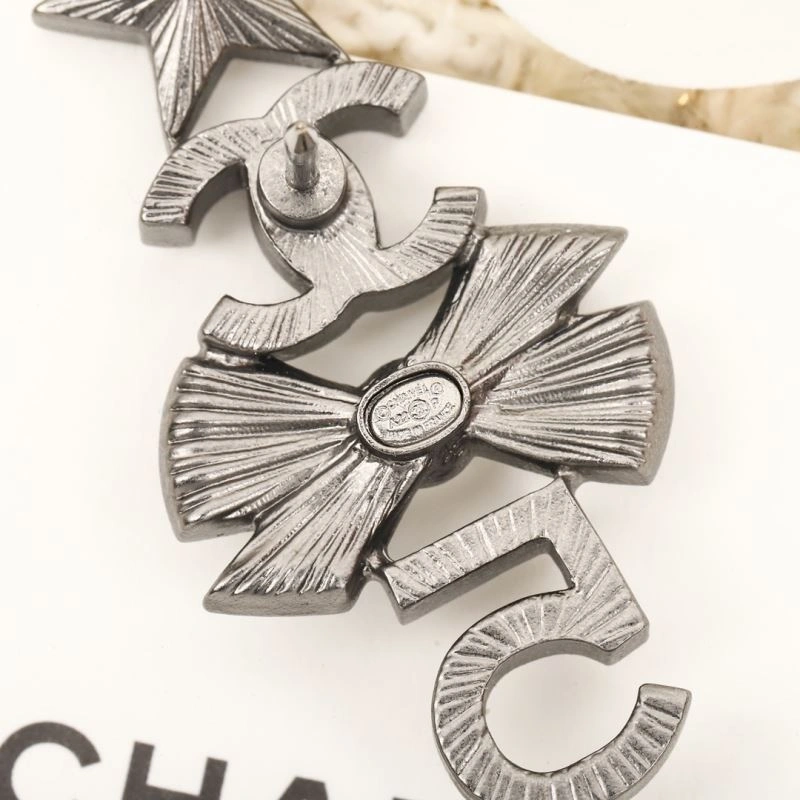 Chxnxl Brooches Timeless 292085
