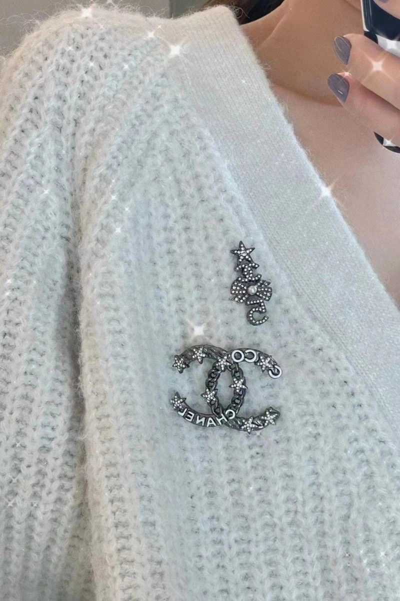 Chxnxl Brooches Timeless 292085