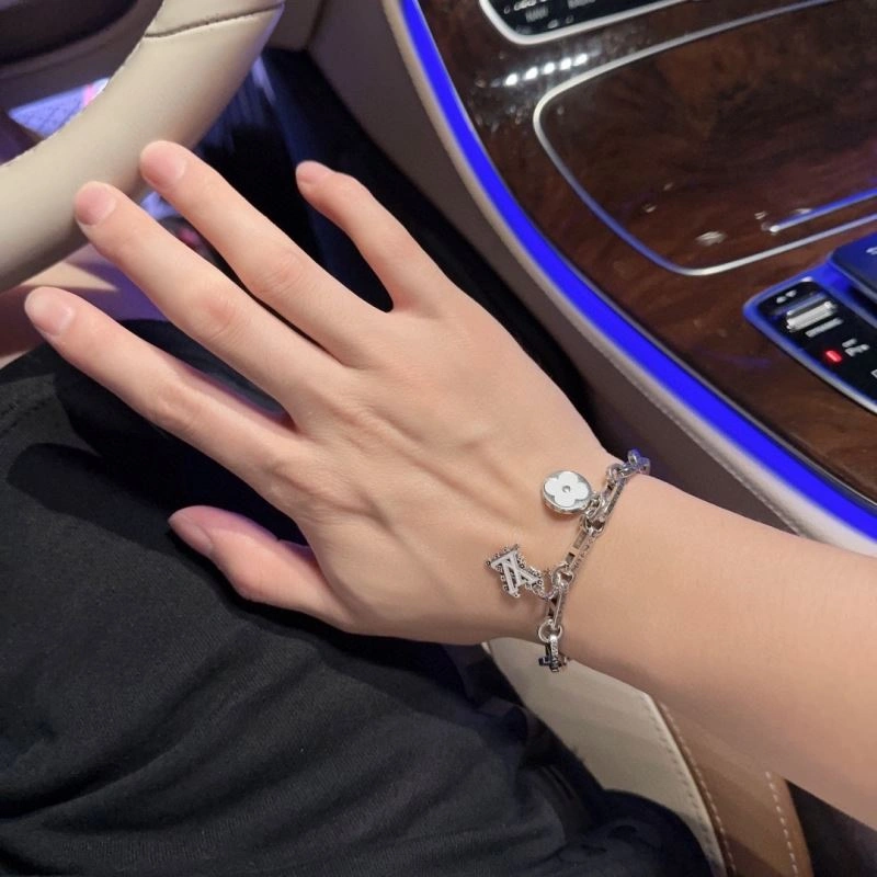 Stylish LX Bracelets 311689