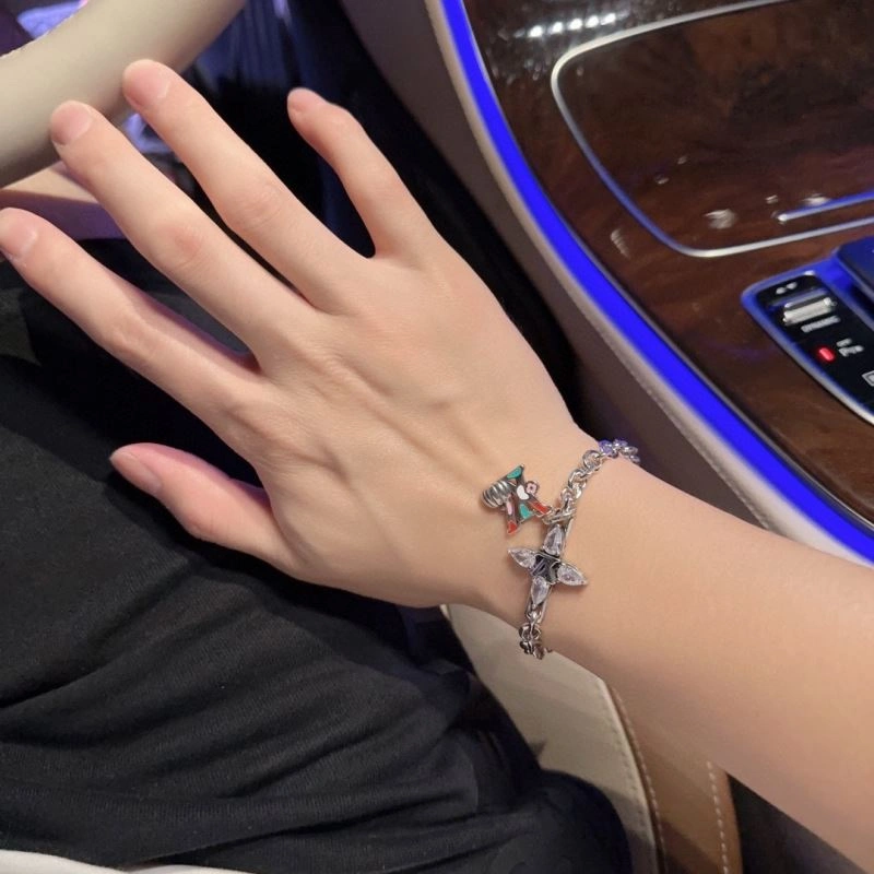 Reliable LX Bracelets 311713